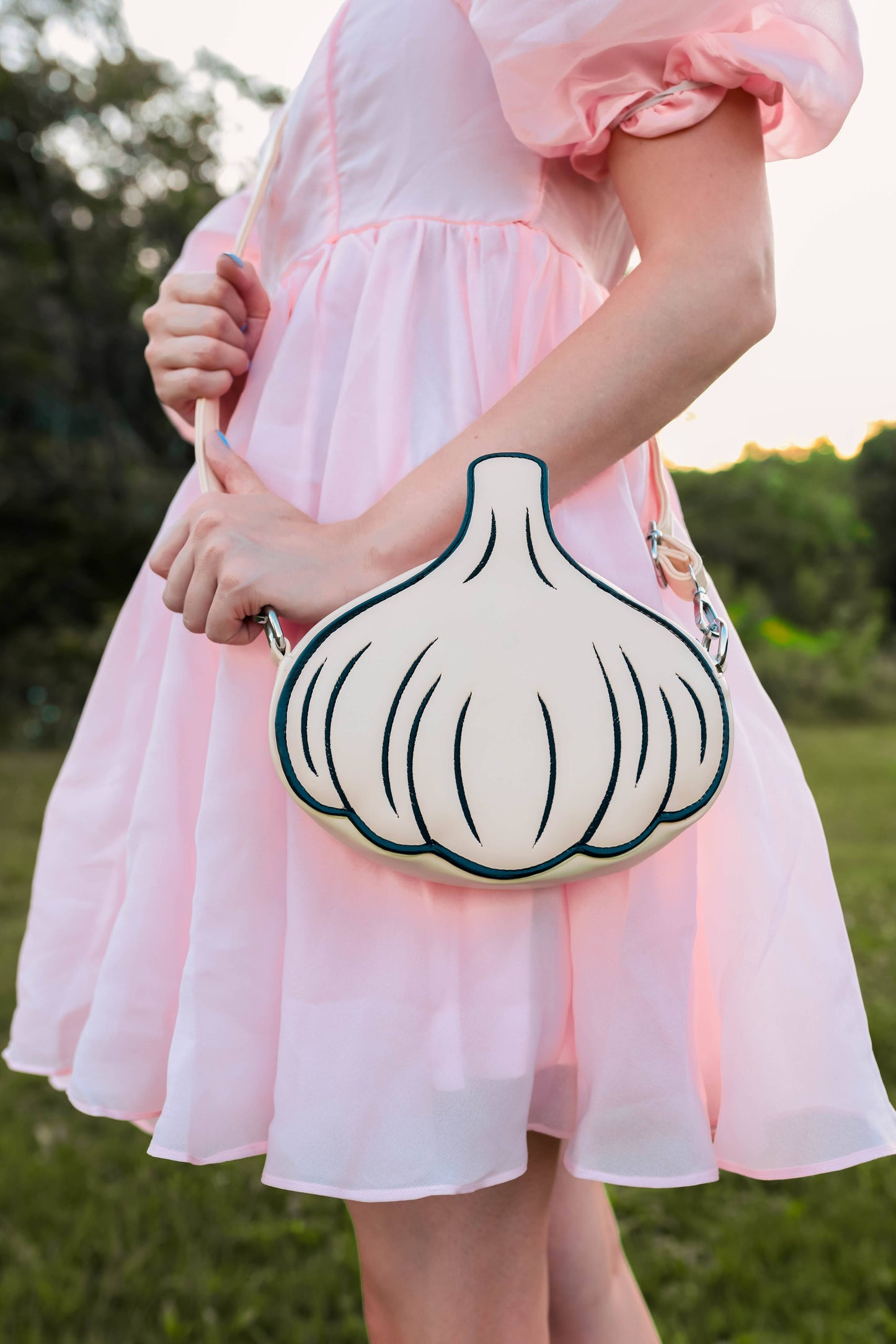 Garlic Purse